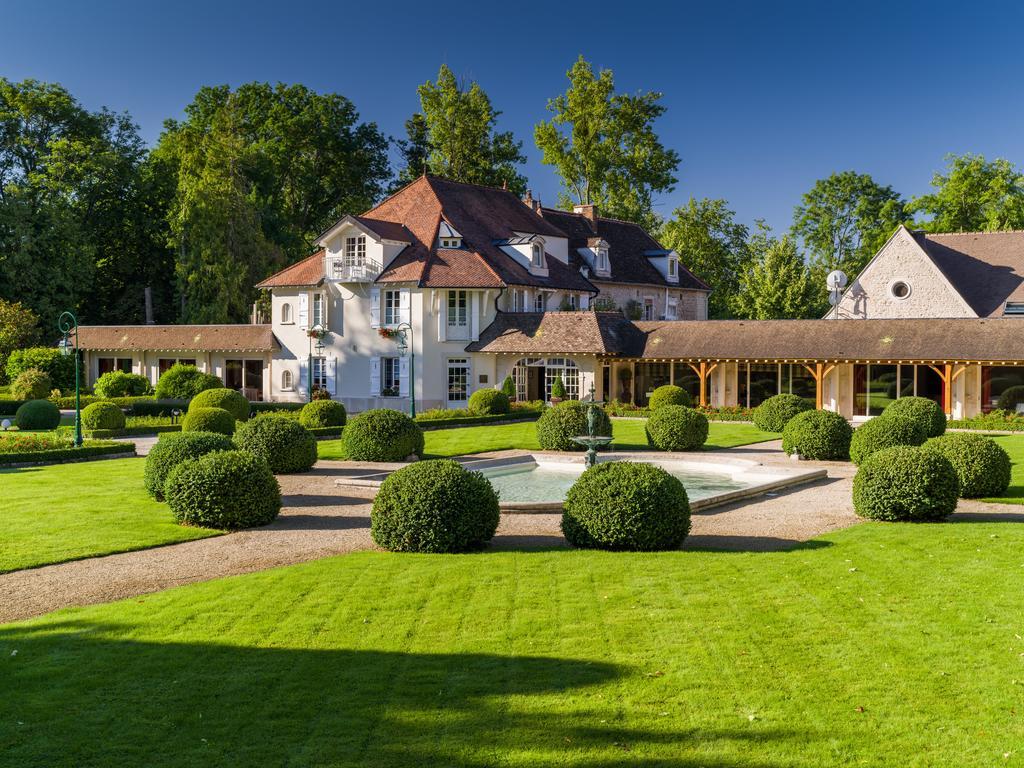 Hostellerie De Levernois Eksteriør billede